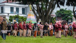 Grebeg Gethuk di Alun-Alun Kota Magelang